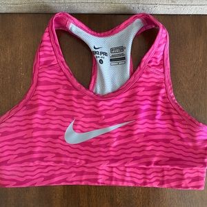 Women’s nike sports bra, pink